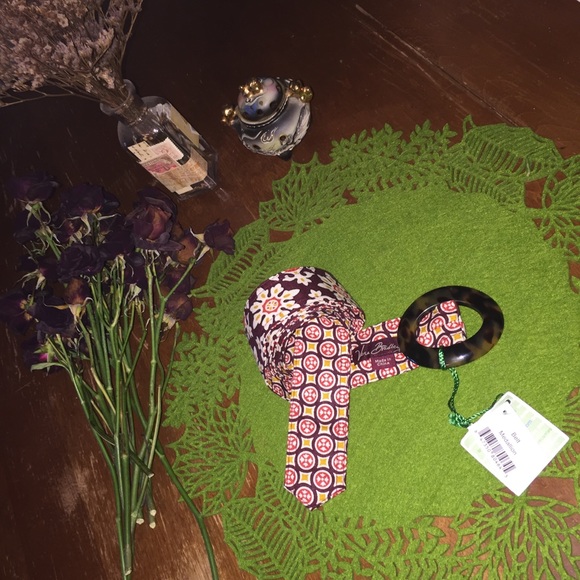 Vera Bradley medallion belt NWT - Picture 2 of 4